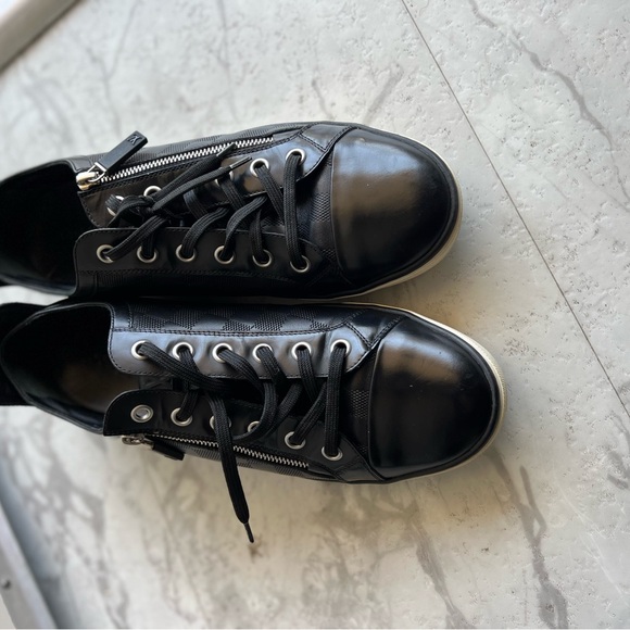 Louis Vuitton sneakers LV size 10 - Picture 13 of 15